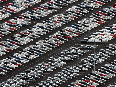 Καταρρέει και η αγορά της Ιταλίας